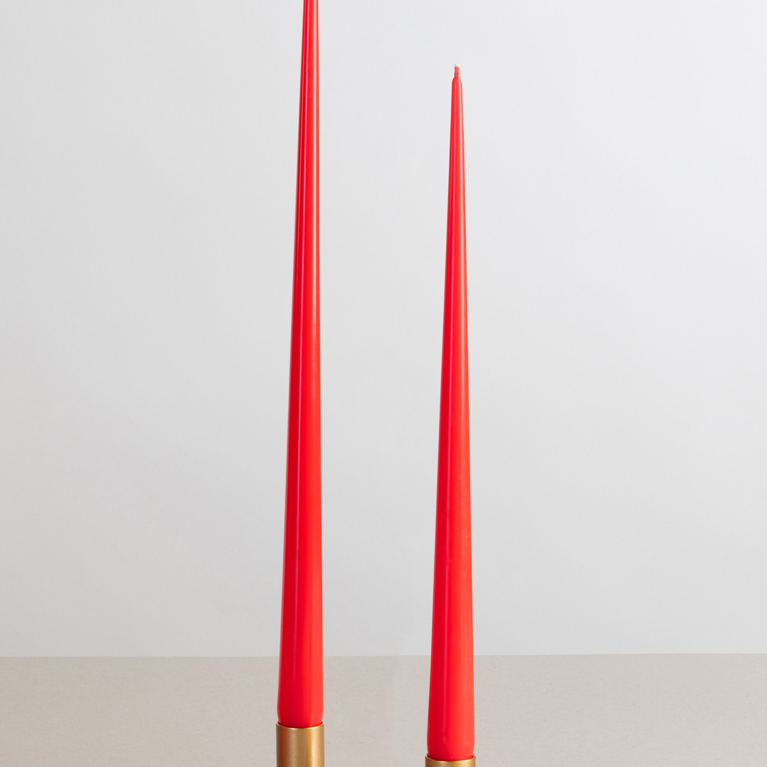 Конические свечи №24 красный