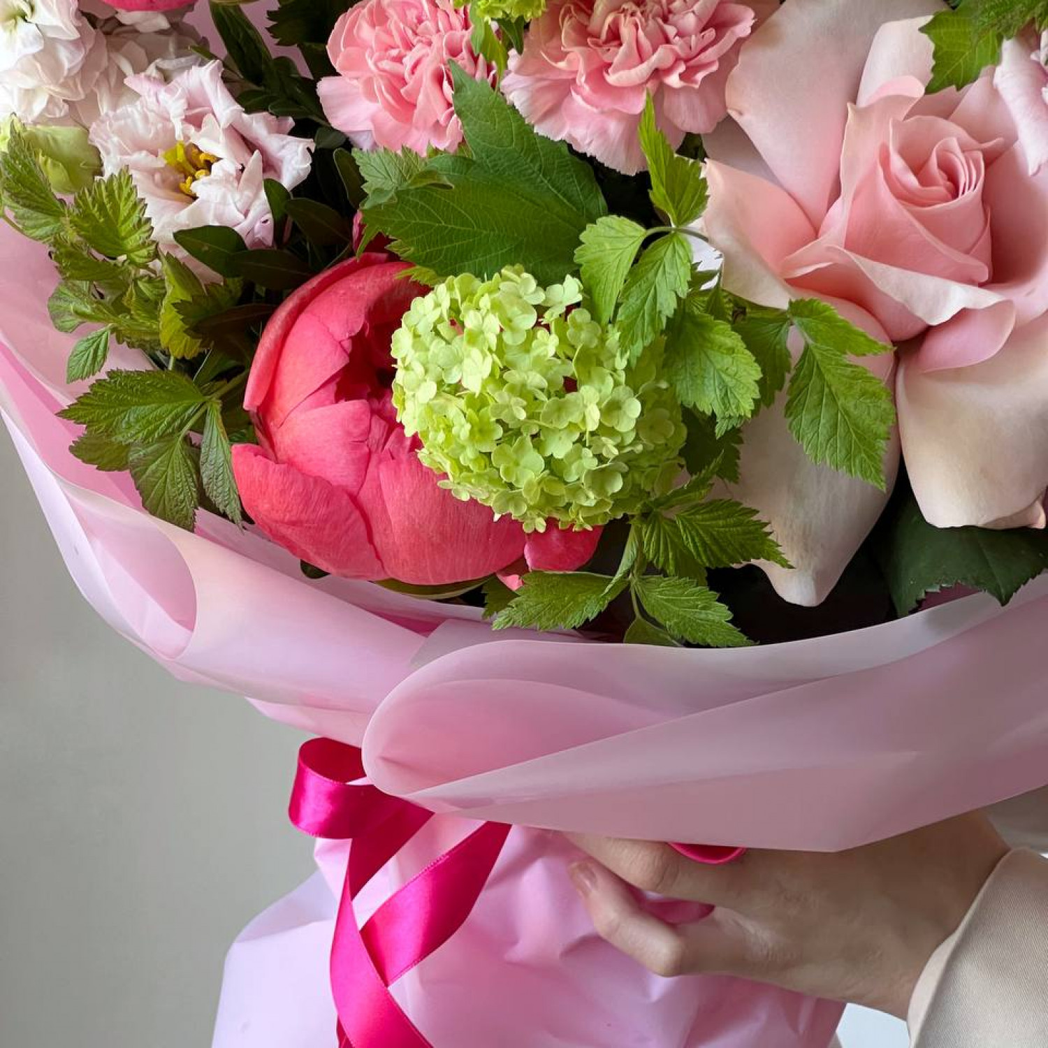 Авторский букет с пионами №61