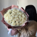Монобукет из 25 белых пионовидных роз Плайя Бланка