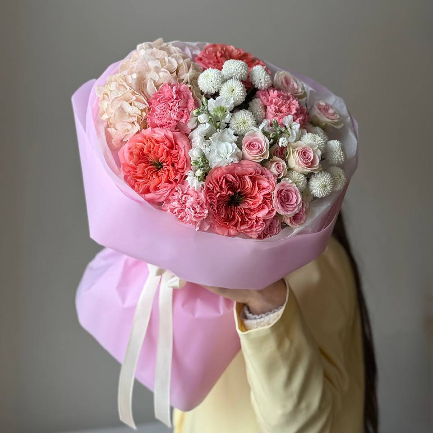 Авторский букет с пионовидными розами 200