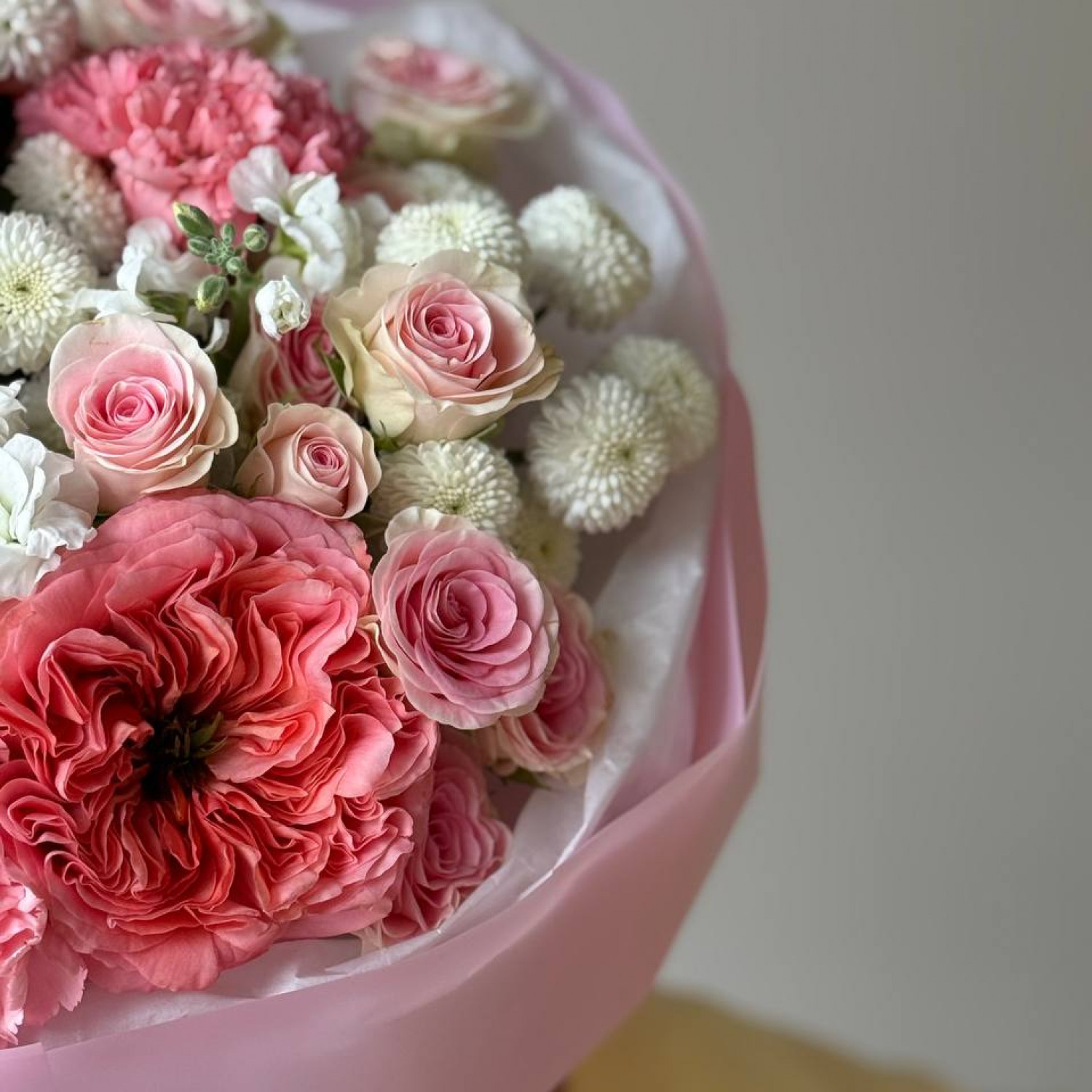 Авторский букет с пионовидными розами 200