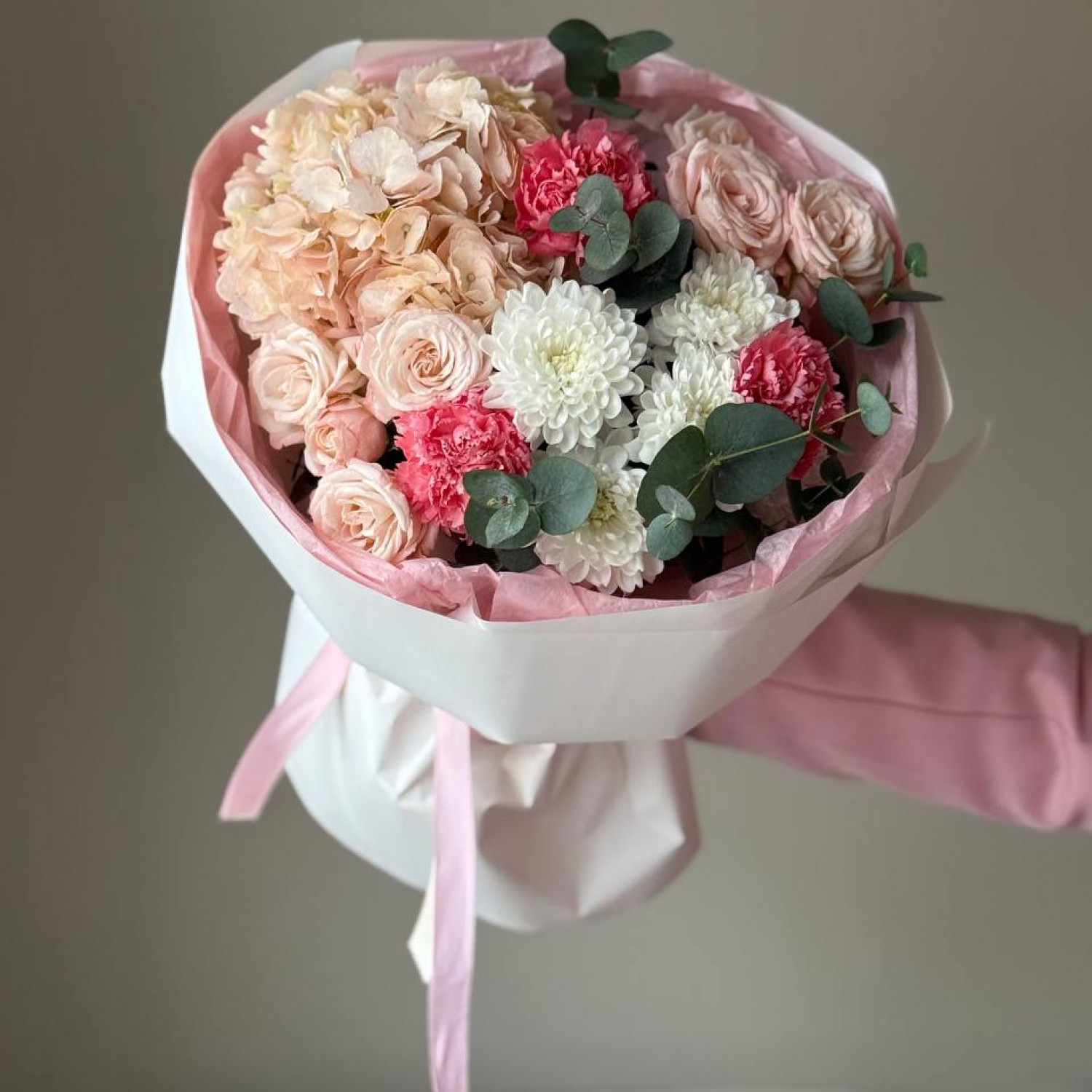 Авторский нежный букет 197