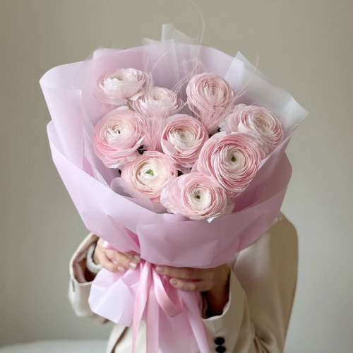 Букет из ранункулюсов 181