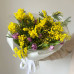Букет ароматной мимозы с лавандовыми тюльпанами