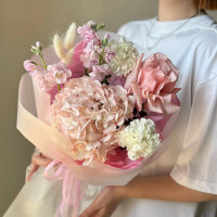 Авторский букет с гортензией  №101