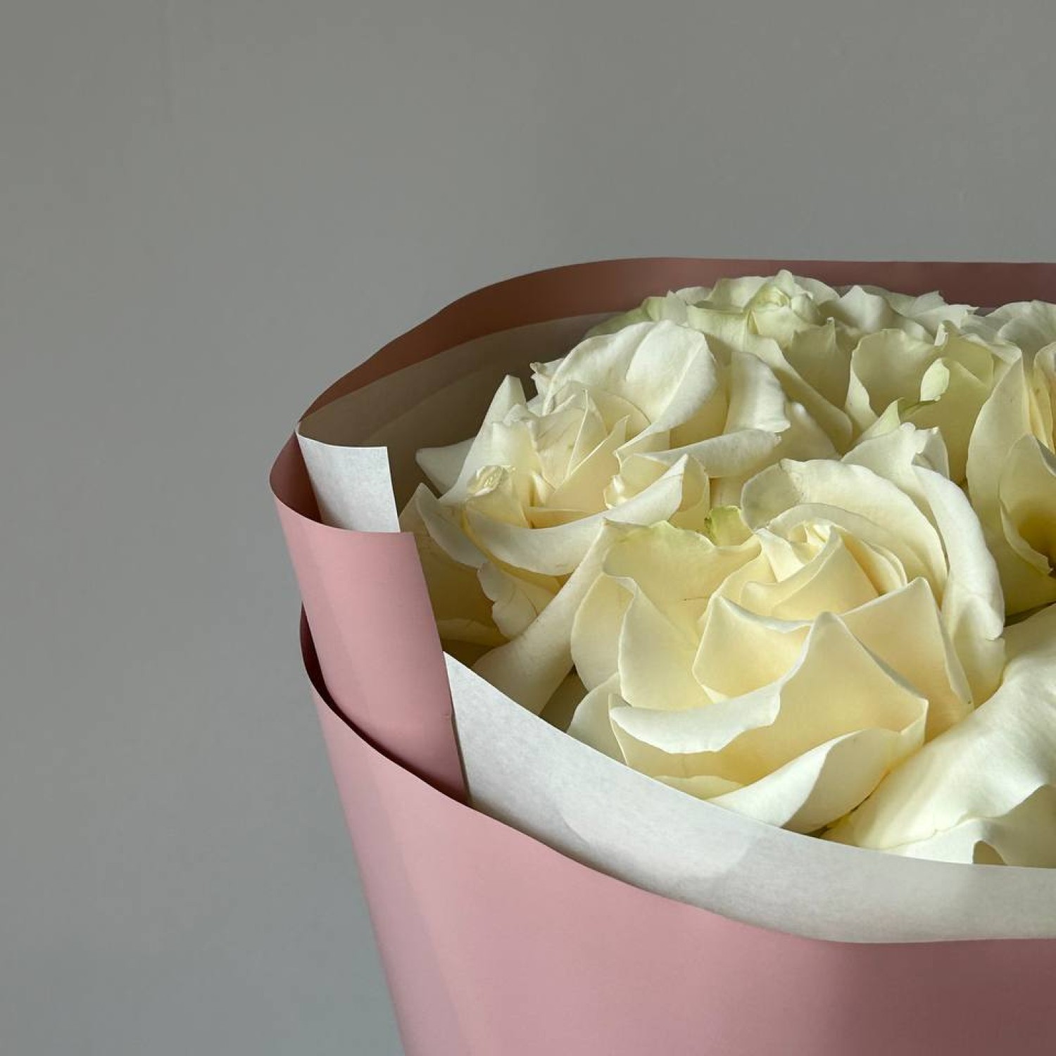 Монобукет из 5 белых французских роз