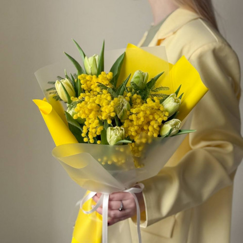 Авторский нежный букет 246