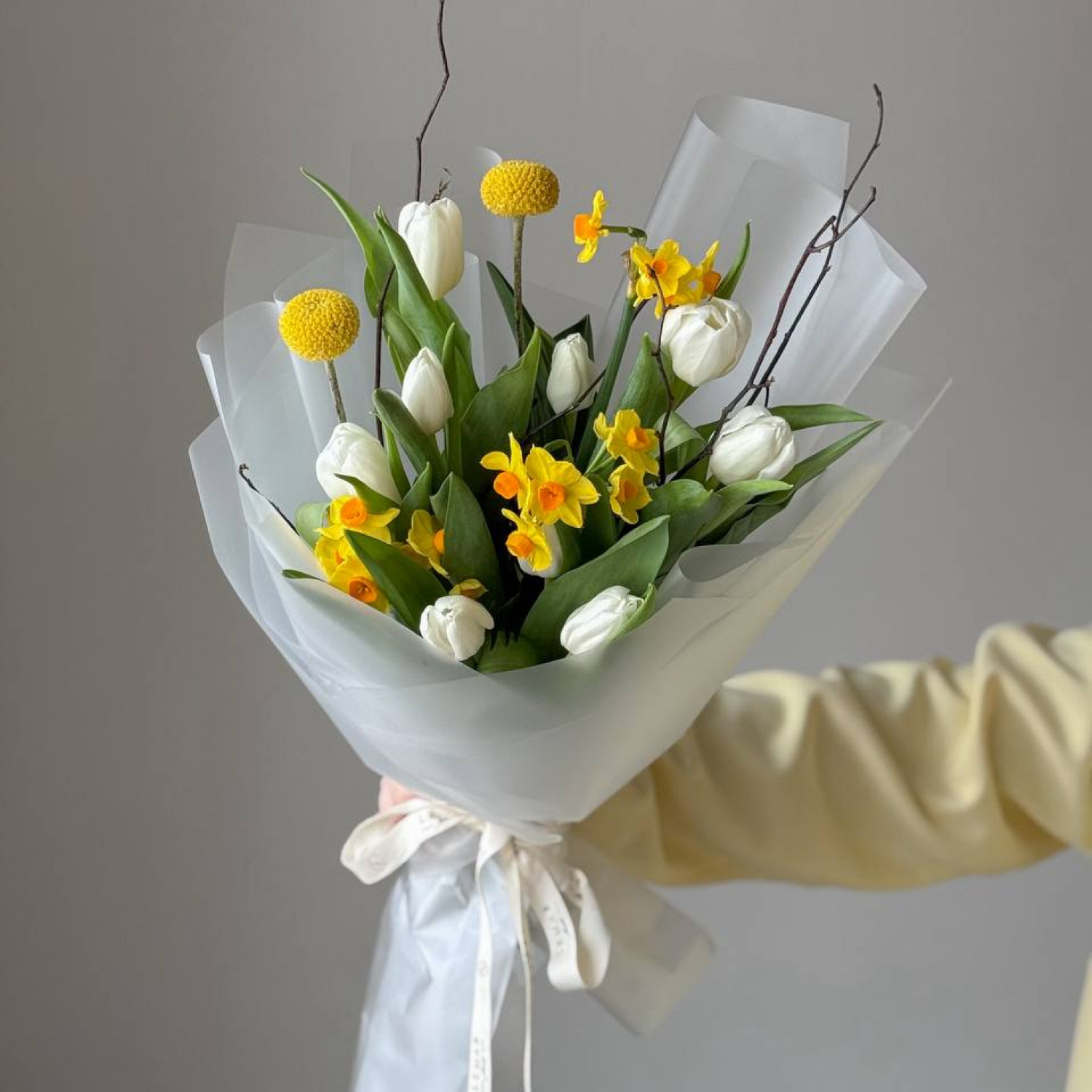 Авторский нежный букет 247