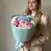 Авторский букет в акварельной гамме