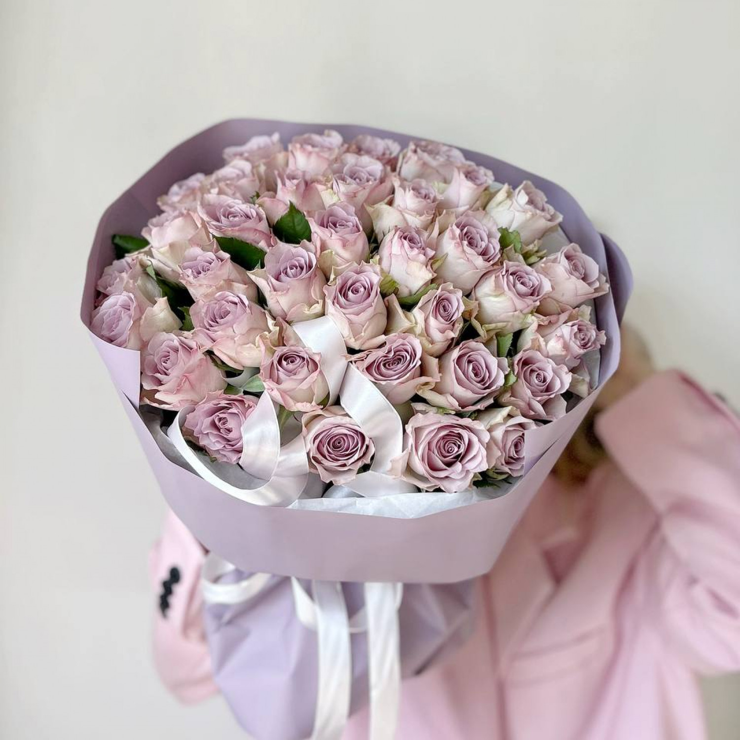 Монобукет из 35 лавандовых роз