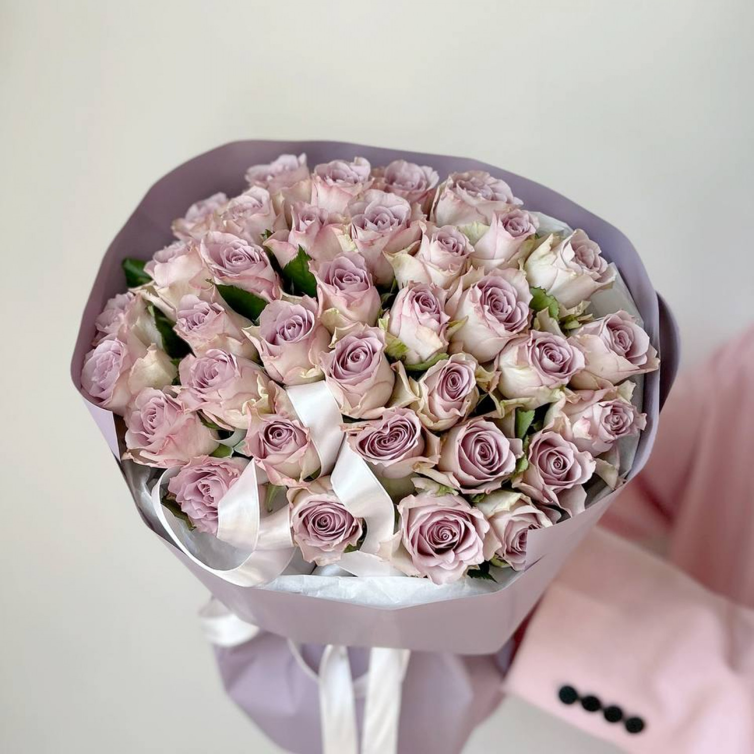 Монобукет из 35 лавандовых роз
