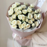 Монобукет из 9 кустовых белых роз №48