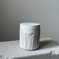 Ароматическая свеча с цветочным барельефом GARDENIA TUBEROSE 200 ml