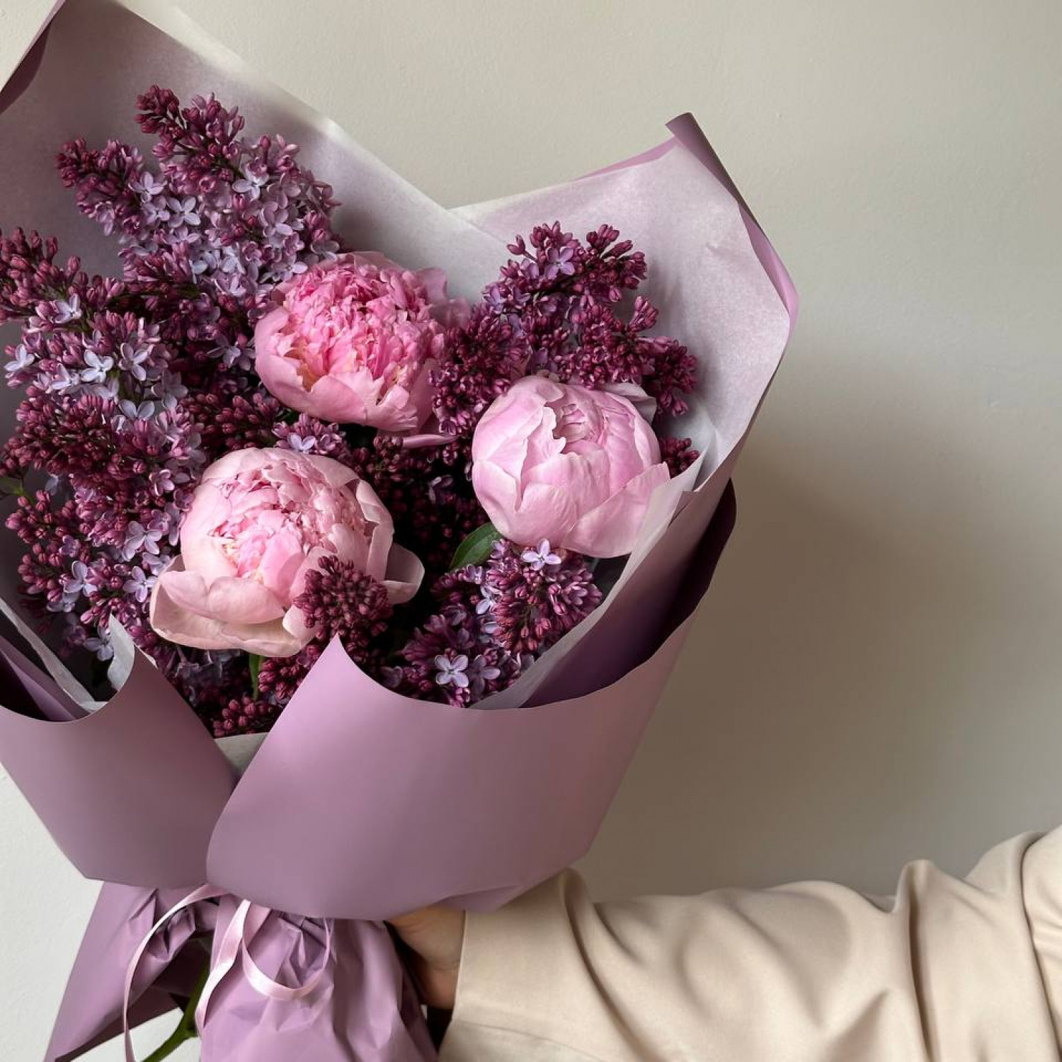 Дуо-букет из Сирени и Пионов