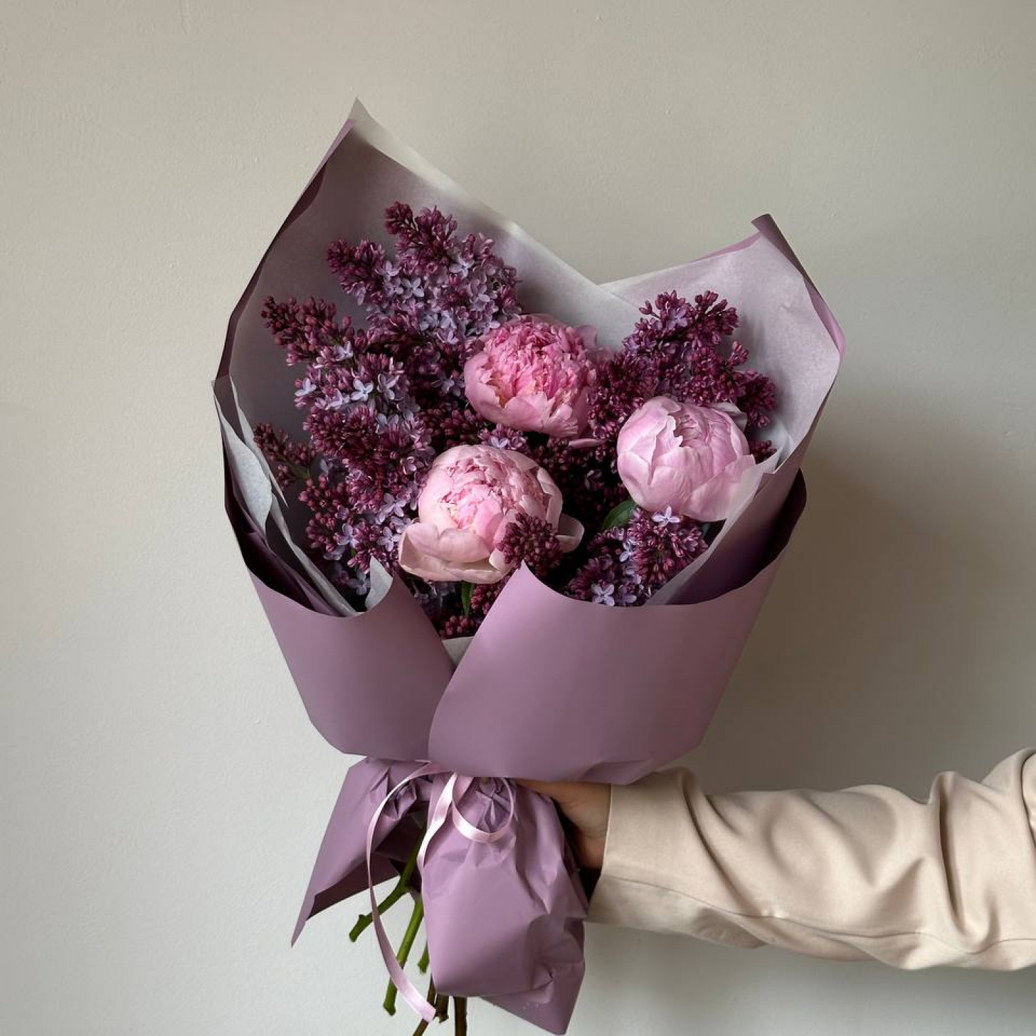 Дуо-букет из Сирени и Пионов
