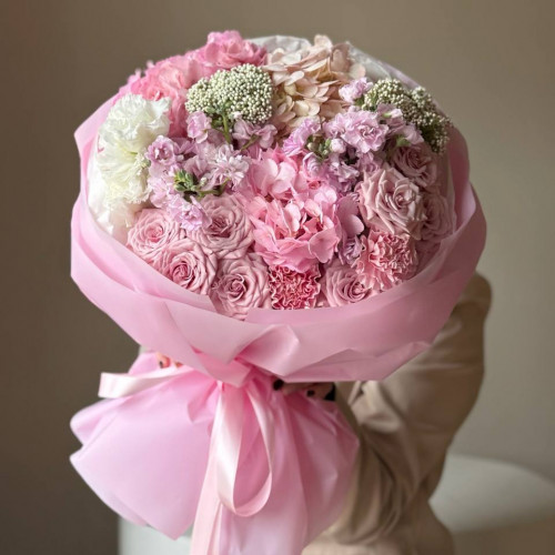 Авторский букет с маттиолой 007