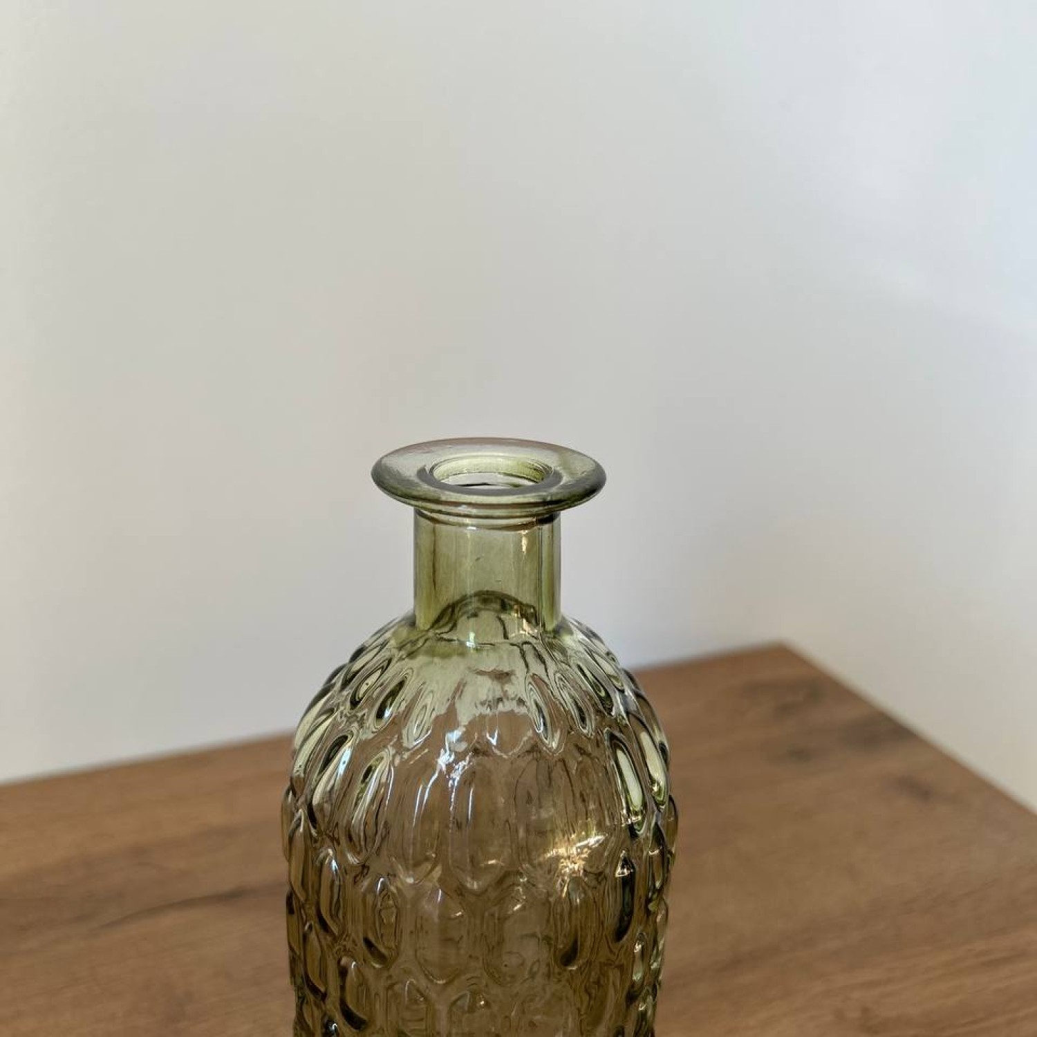 Ваза бутылочка стекло малая микс