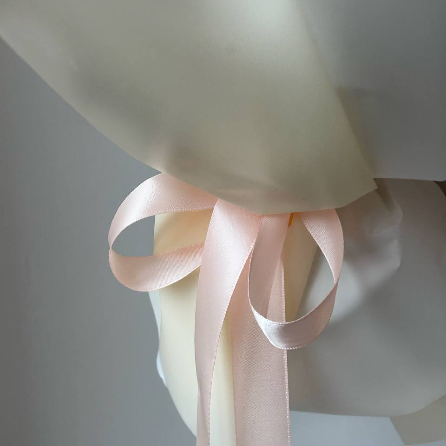 Монобукет из 5 кустовых пионовидных роз Джульетта №17